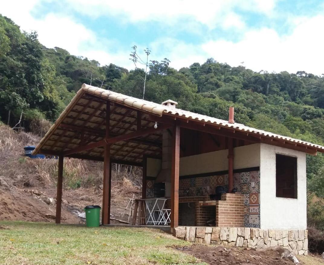 Villa Chale com agua de nascente e com vista panoramica Lumiar Esterno foto