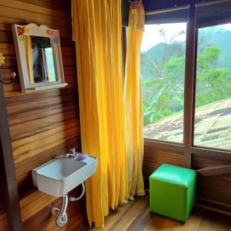 Villa Chale com agua de nascente e com vista panoramica Lumiar Esterno foto